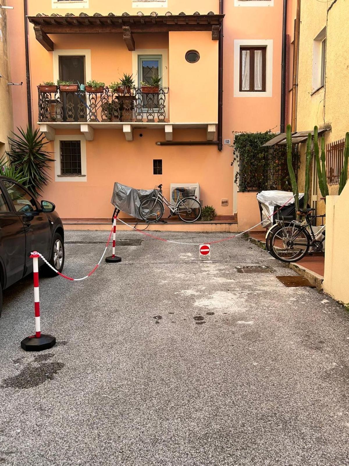 Saliscendi Apartment Pietrasanta Exterior foto
